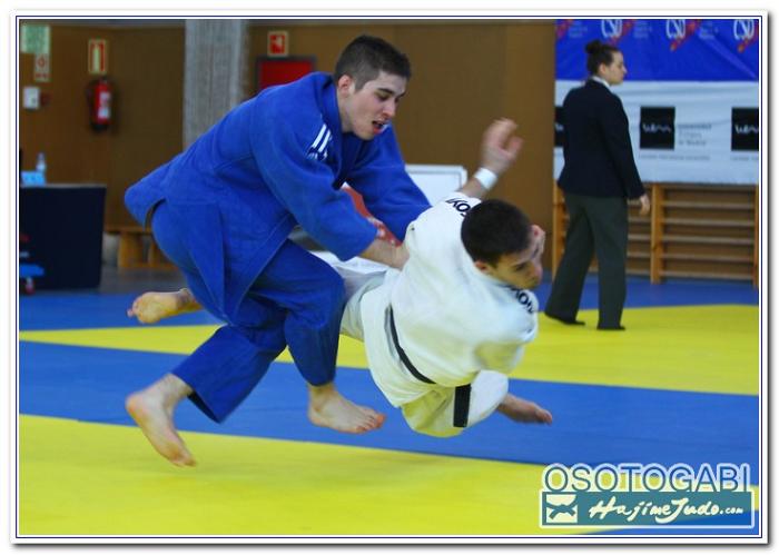 CEU2011 900089